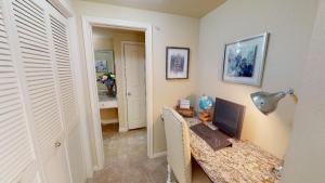 One Bedroom Apartments for Rent in Conroe, Texas - Model-Built-In-Workspace