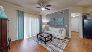 Two Bedroom Apartments for Rent in Conroe, Texas - Living-Room-with-View-to-Apartment-Entryway