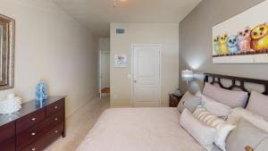 Two Bedroom Apartments for Rent in Conroe, Texas - Model-Bedroom-and-Closet