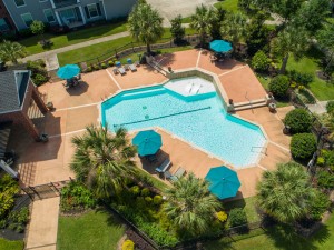 Apartments Rentals in Conroe, TX - Aerial View of  Pool & Patio Area      