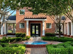 Apartments for rent in Conroe, TX - Fountain and Courtyard