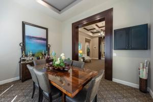 Apartments in Conroe, Texas - Clubroom Dining and Conference Room